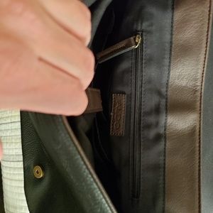 Aldo Bags - Aldo Messenger Bag Aldo Bags - Aldo Messenger Bag
